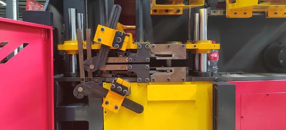 Turs angolari, produzione di piastre prefabbricate,