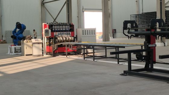 Macchina di saldatura a maglia di acciaio a raffreddamento idrico con corrente di ingresso 50/60 Hz