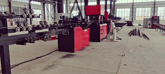 PLC Control Steel Bar Welding Machine 7.5kw altezza di saldatura 70-270mm