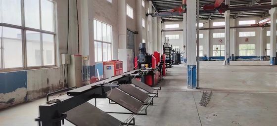 Sistema di controllo PLC per la macchina elettrica di costruzione di tralicci Errore di lunghezza di 0,3 mm
