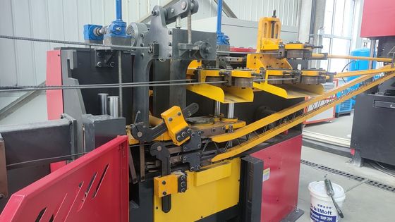 Controllo PLC Automatizzata Saldatura Macchina 1.2-3.2mm Spessore di saldatura