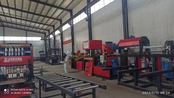 7.5kw Maschera di saldatura a maglia di rinforzo 47000*3000*3500mm Dimensione